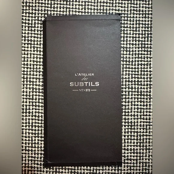 BTS × VT L'ATELIER des SUBTILS Official Acrylic Stand Figure Standee Jungkook JK - Picture 4 of 4